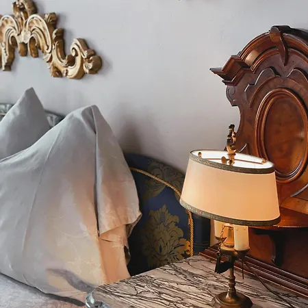 Bed and Breakfast Grotto Flora De Charme 3*